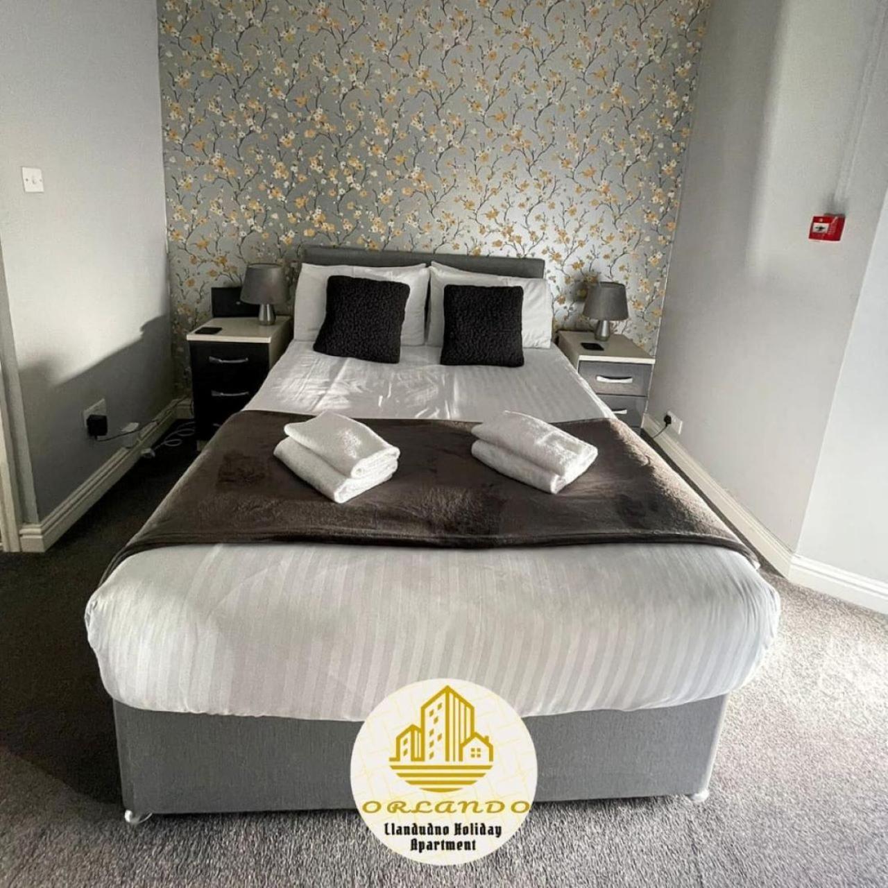 Orlando Llandundo Apartment 랜디드노 외부 사진